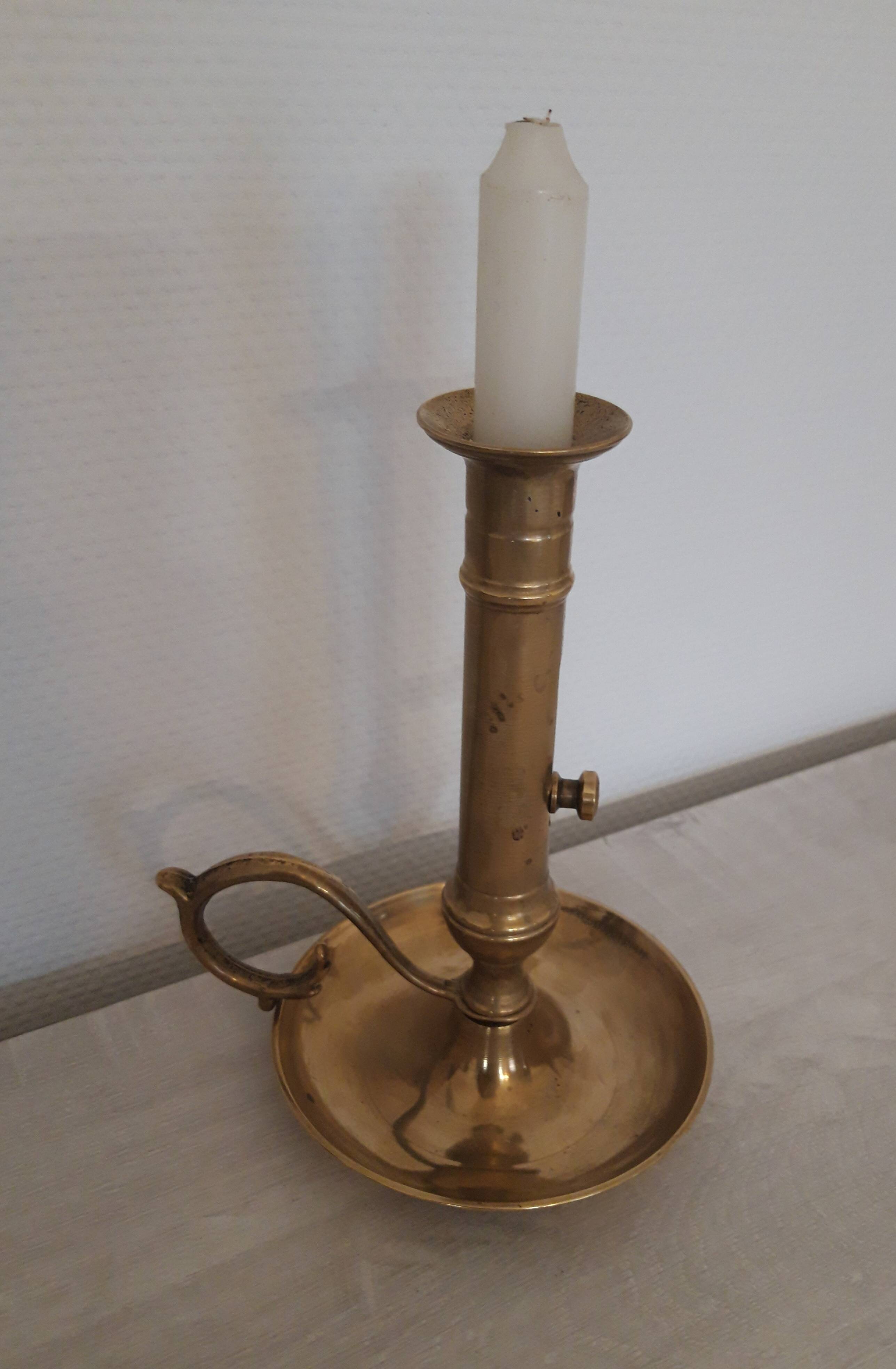 Brass cellar rat bougeoir with pusher