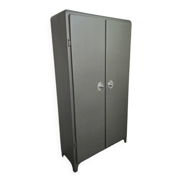 Armoire métallique de cuisine aux bords arrondis 1950