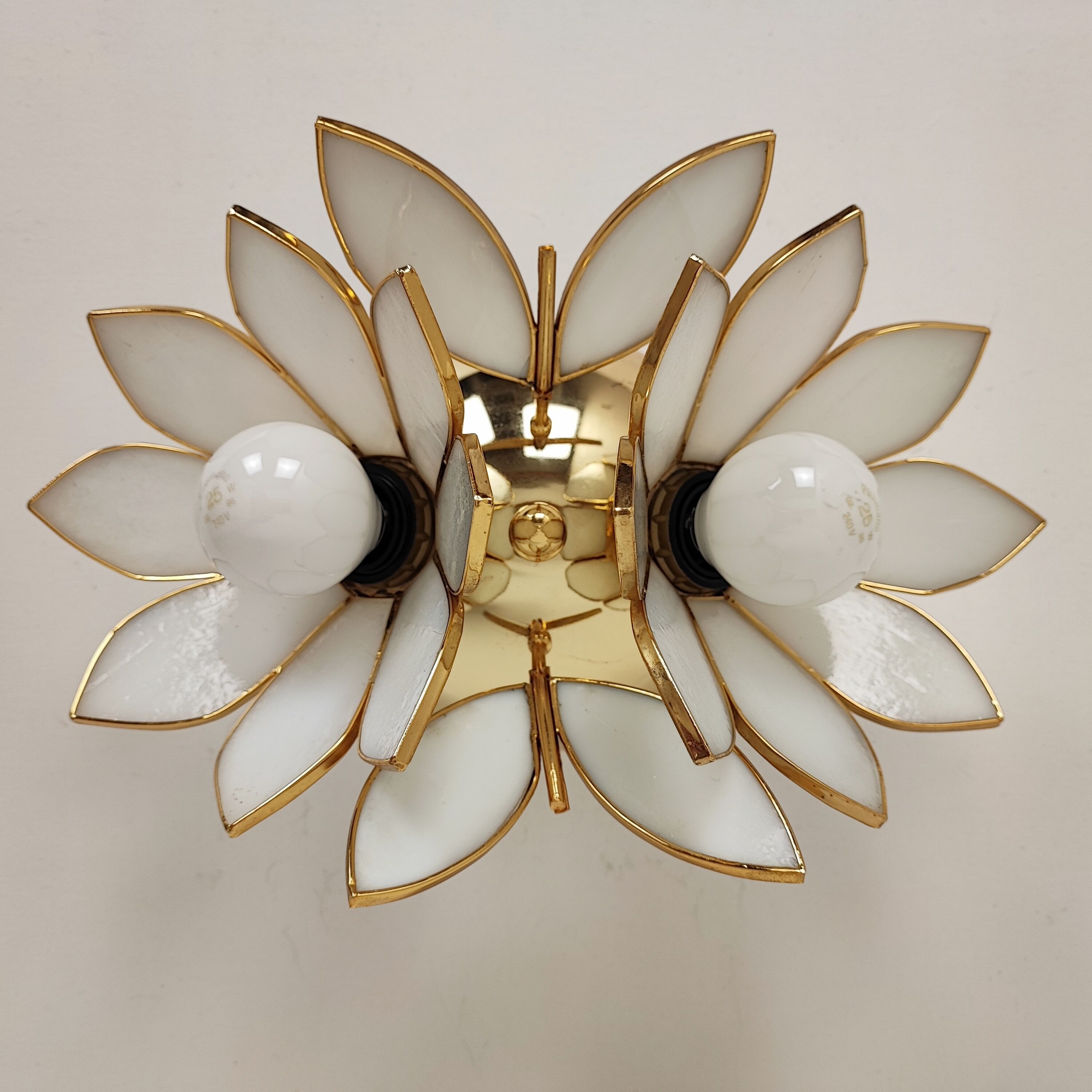 Ceiling lamp "lotus flowers"
