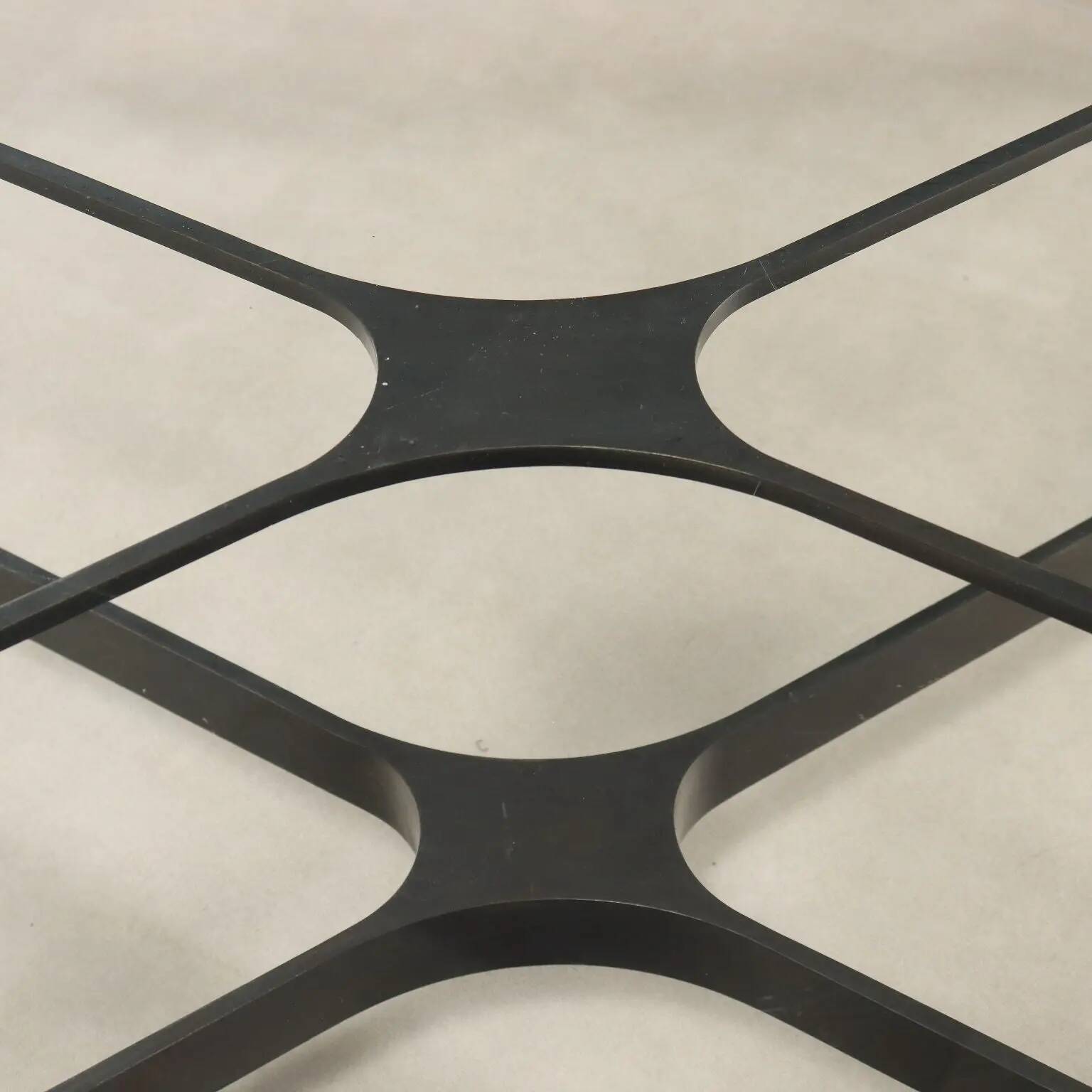 Small antique coffee table in black lacquered iron and glass, Italy, 20th century.