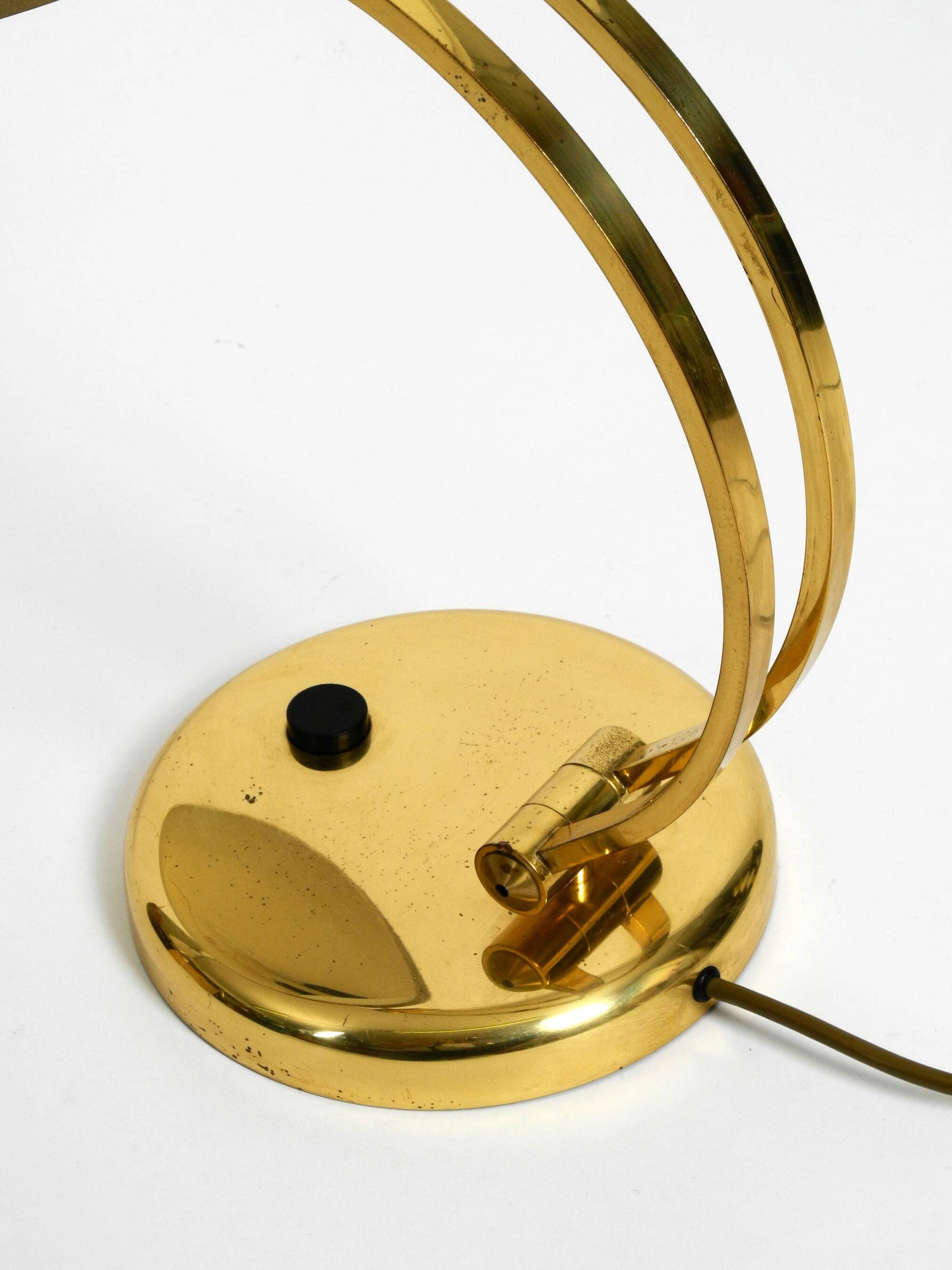 Huge 1970s brass table lamp with adjustable neck and shade from Hillebrand