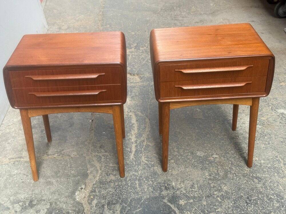 Tables de chevet en teck avec pieds en chêne attribuées à Johannes Andersen, 1964, lot de 2