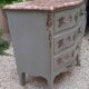 Commode de style Louis XV, peinte