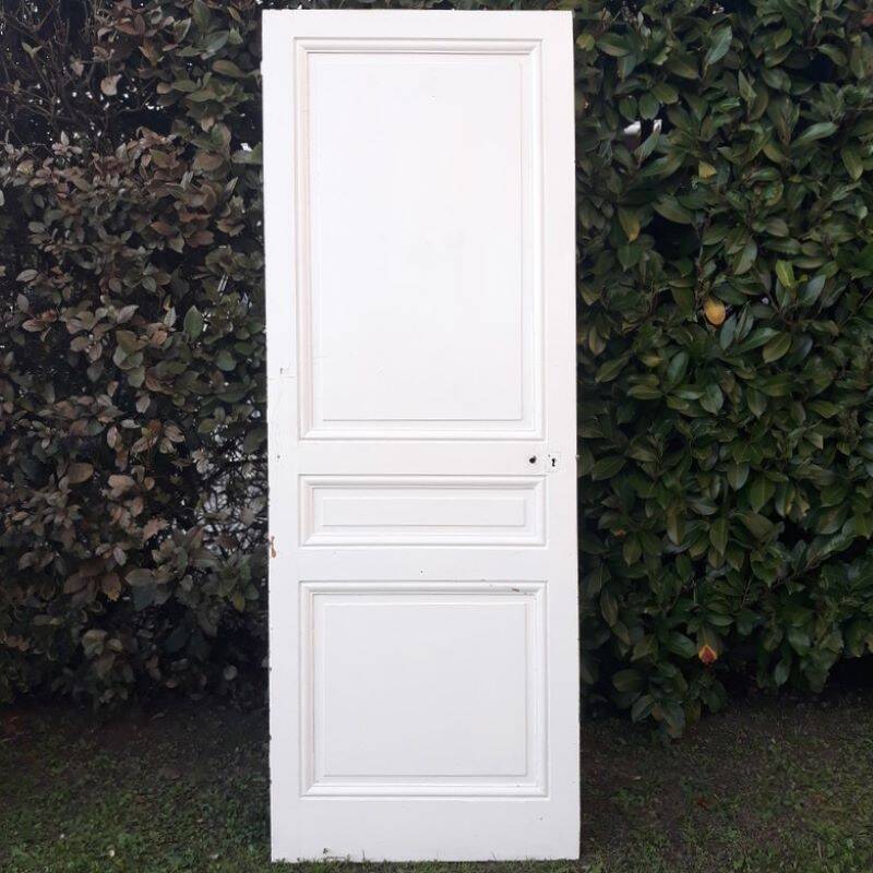 Communication door H218.5xL80cm, old panelled and moulded.