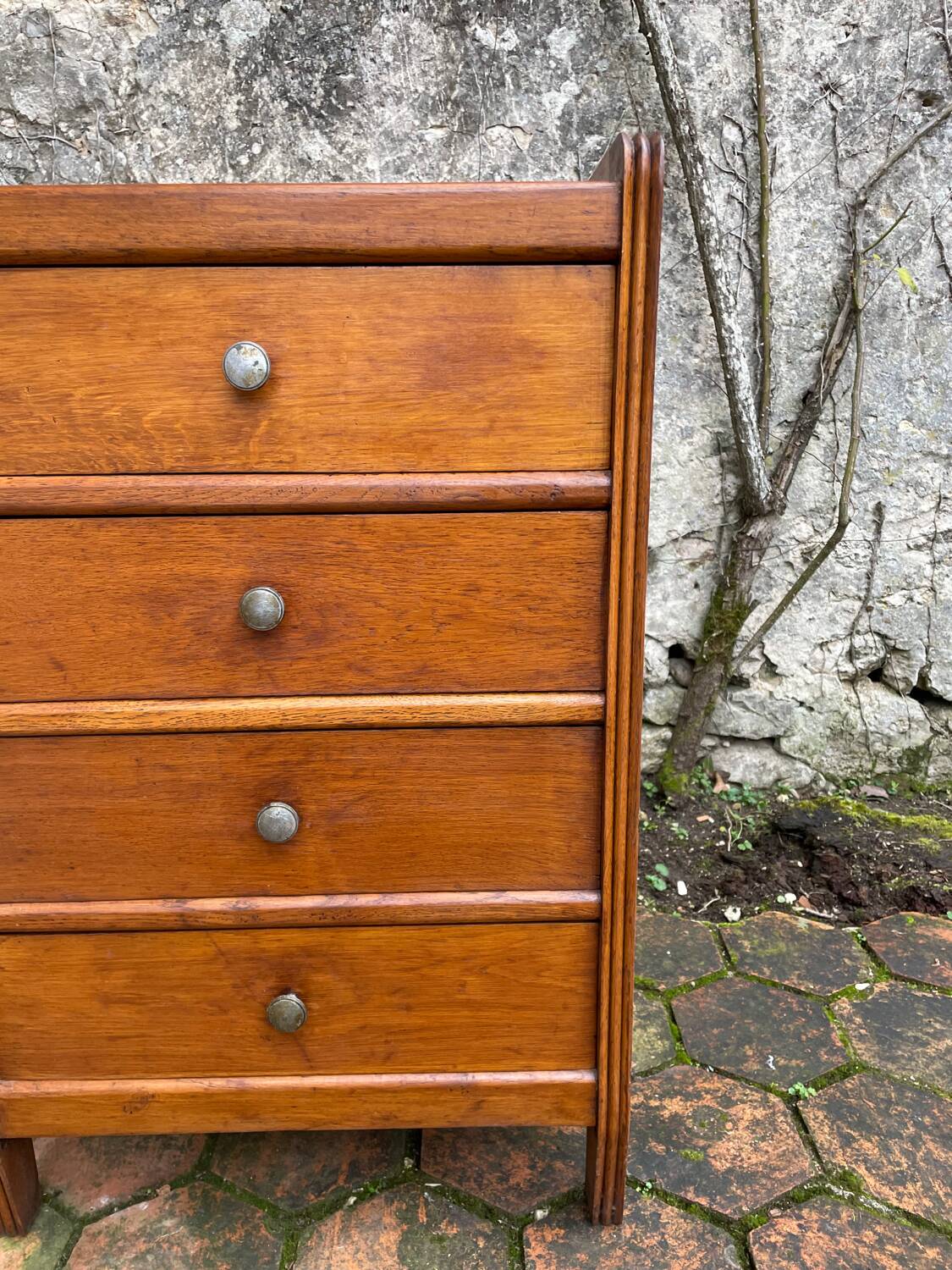 Vintage chest of drawers