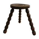 Shepherd tripod stool
