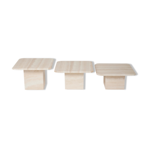 tables gigognes en travertin,