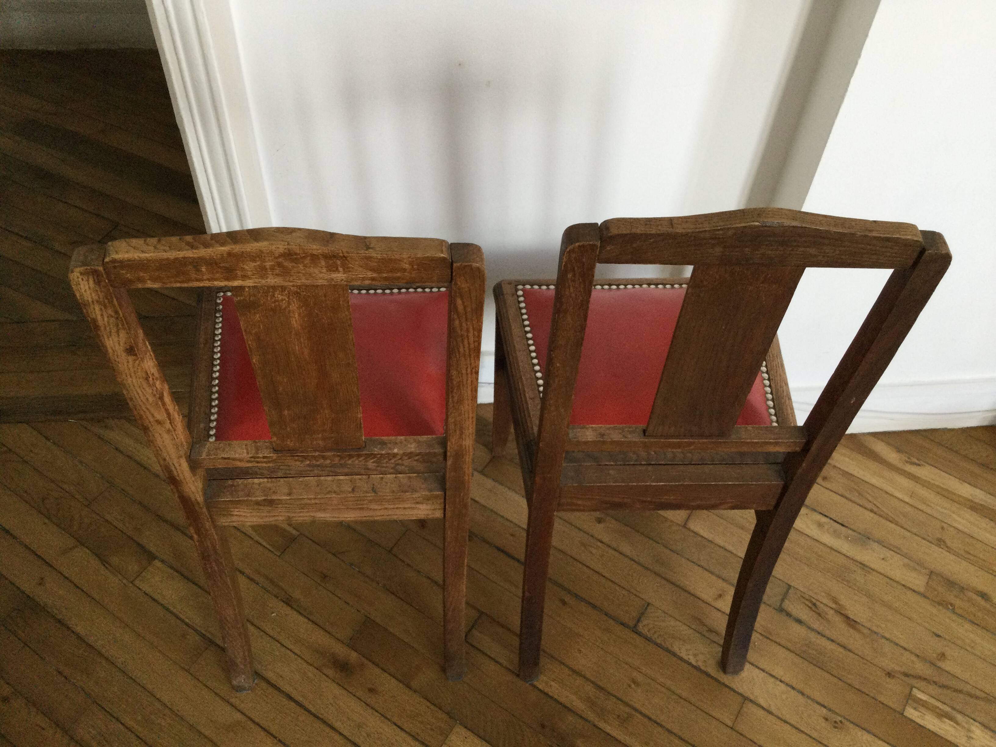 Set of 2 vintage red wooden chairs