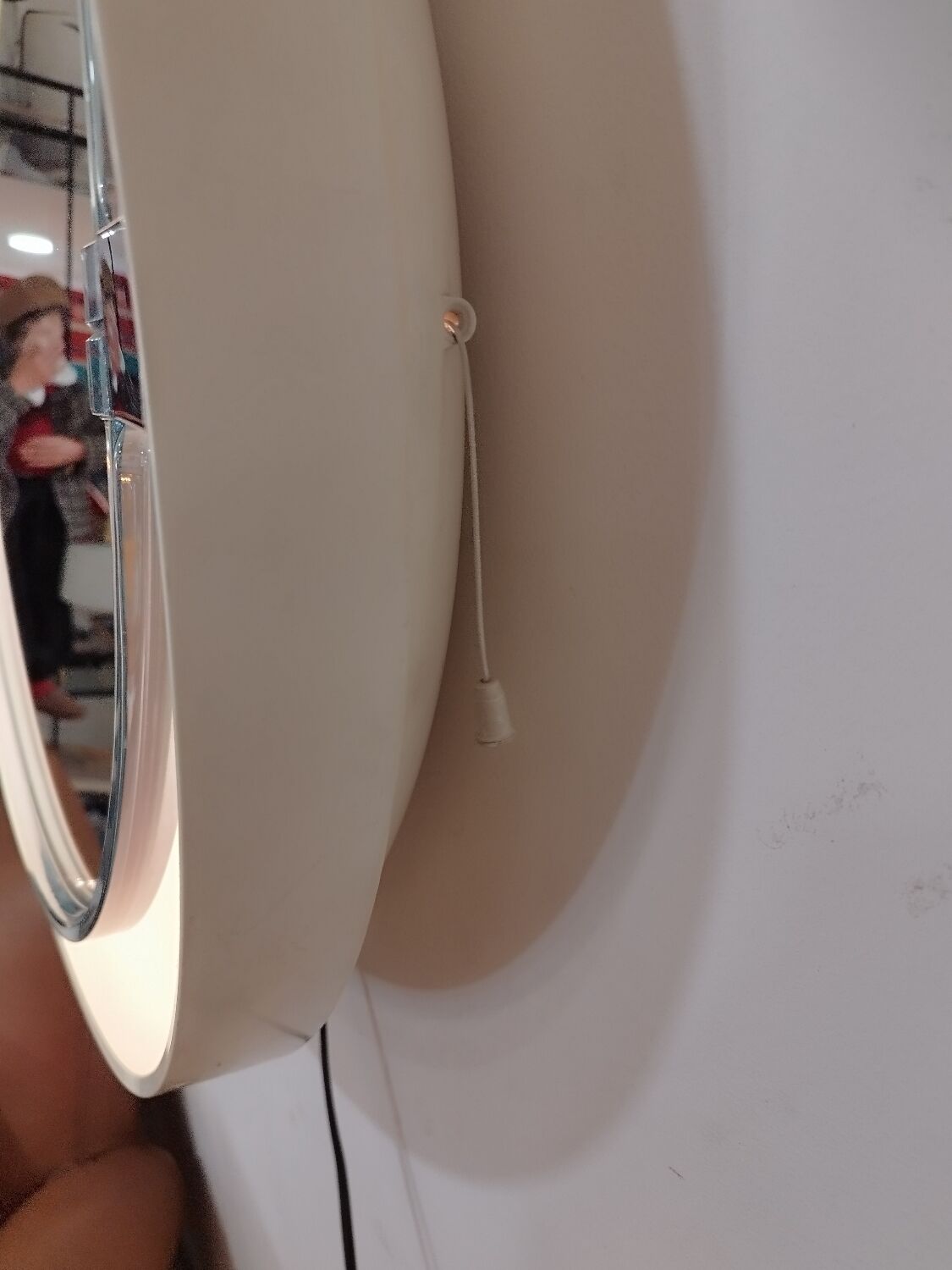 Alibert mirror backlit