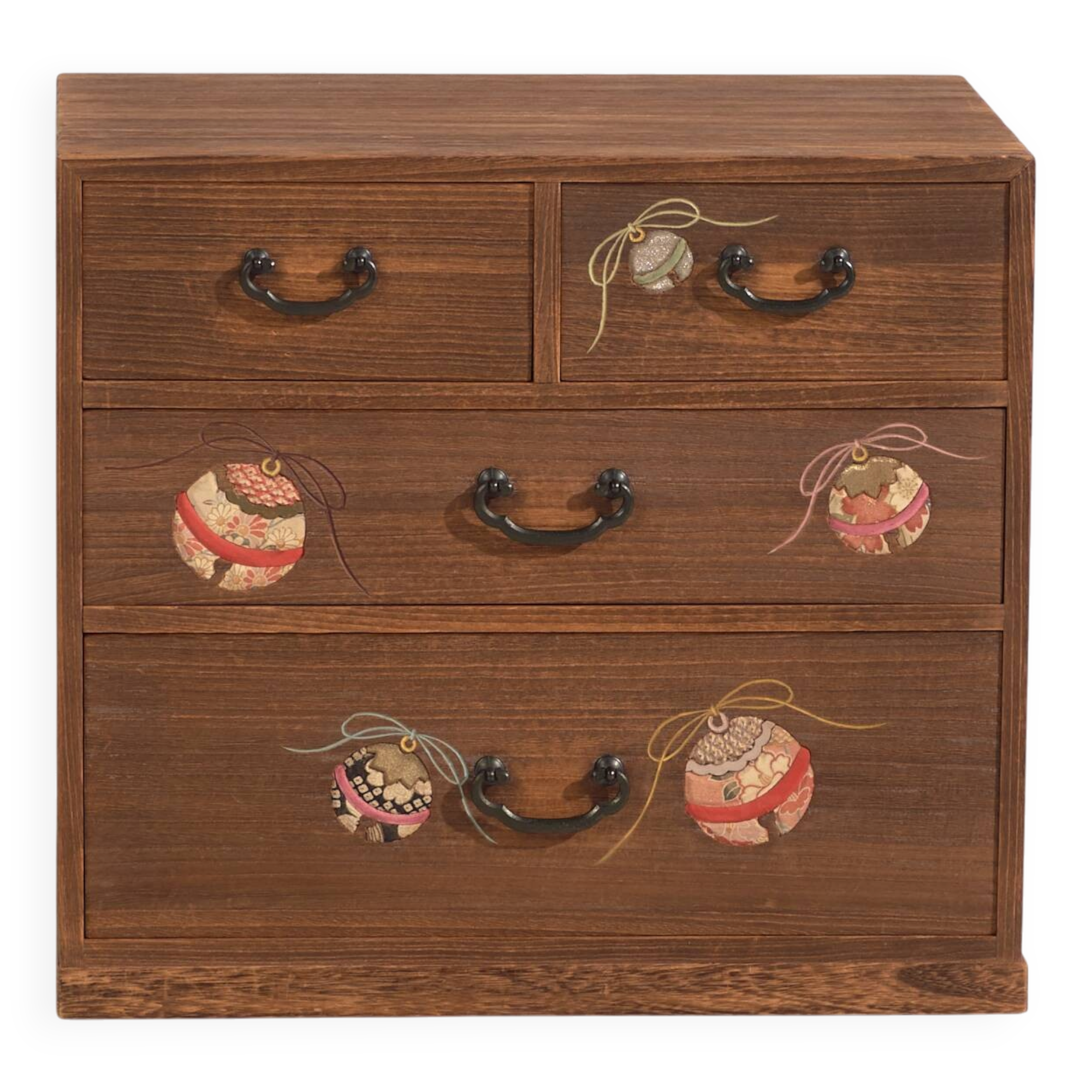 Small Japanese chest of drawers in paulownia – Showa period (c. 1950–1979)