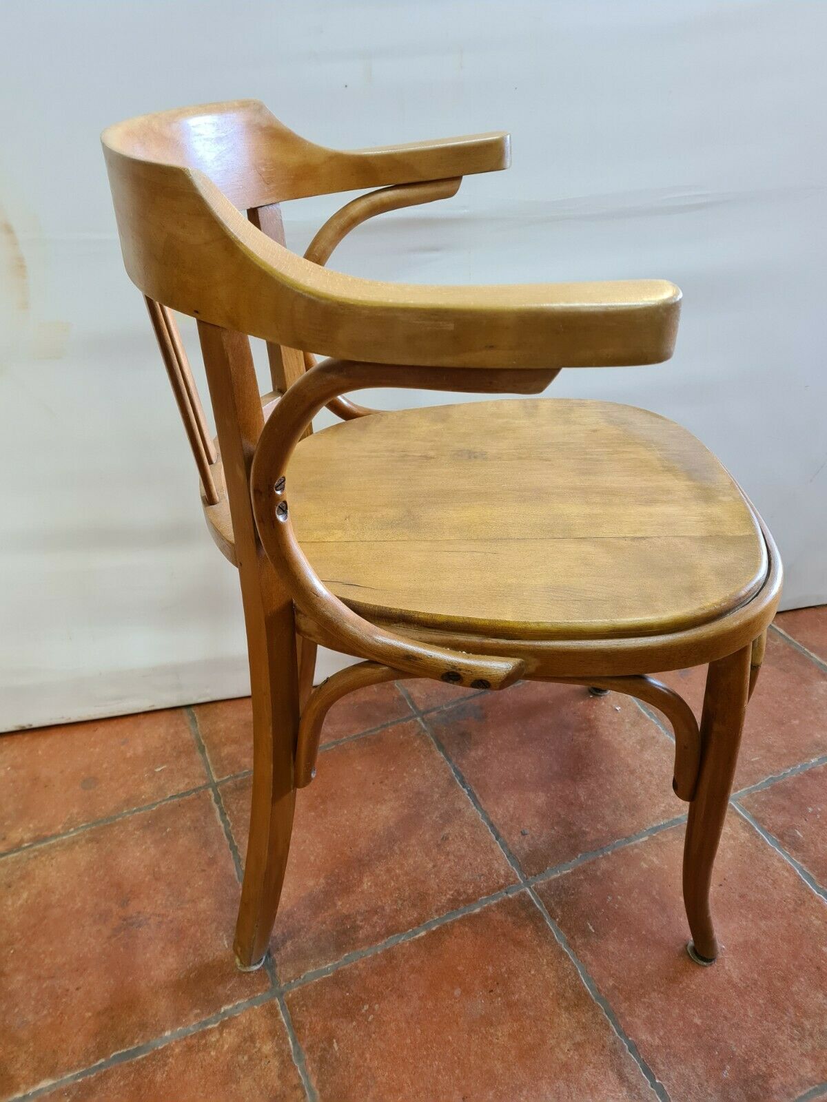 Curved wooden desk chair