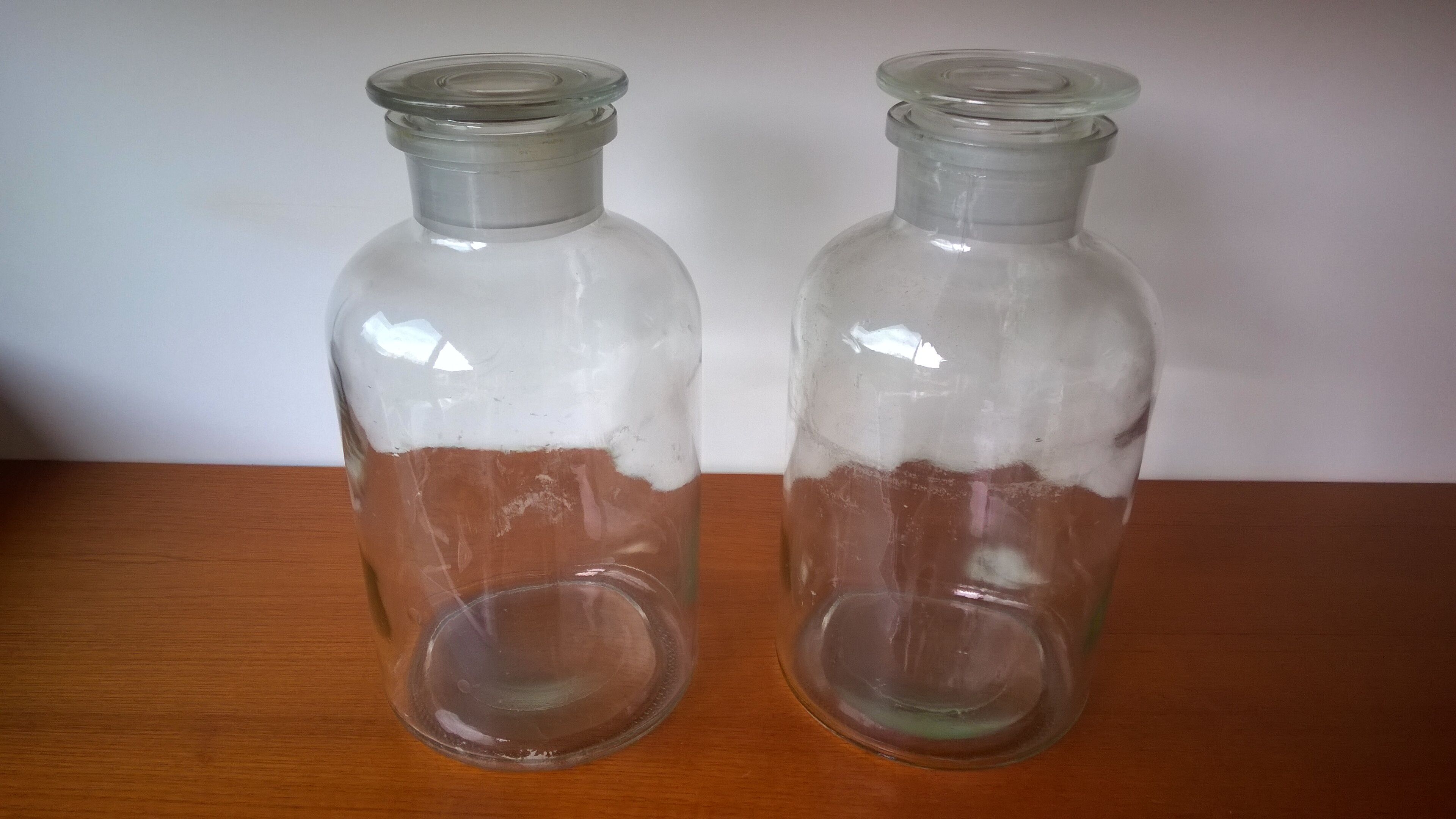 jars a pharmacy glass cap