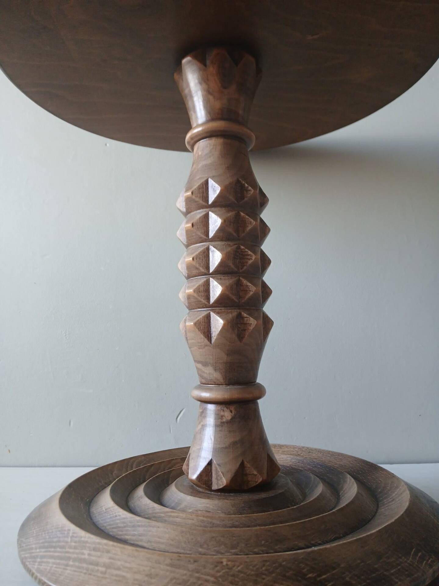Rare oak guéridon by Charles Dudouyt – French Modernist, c.