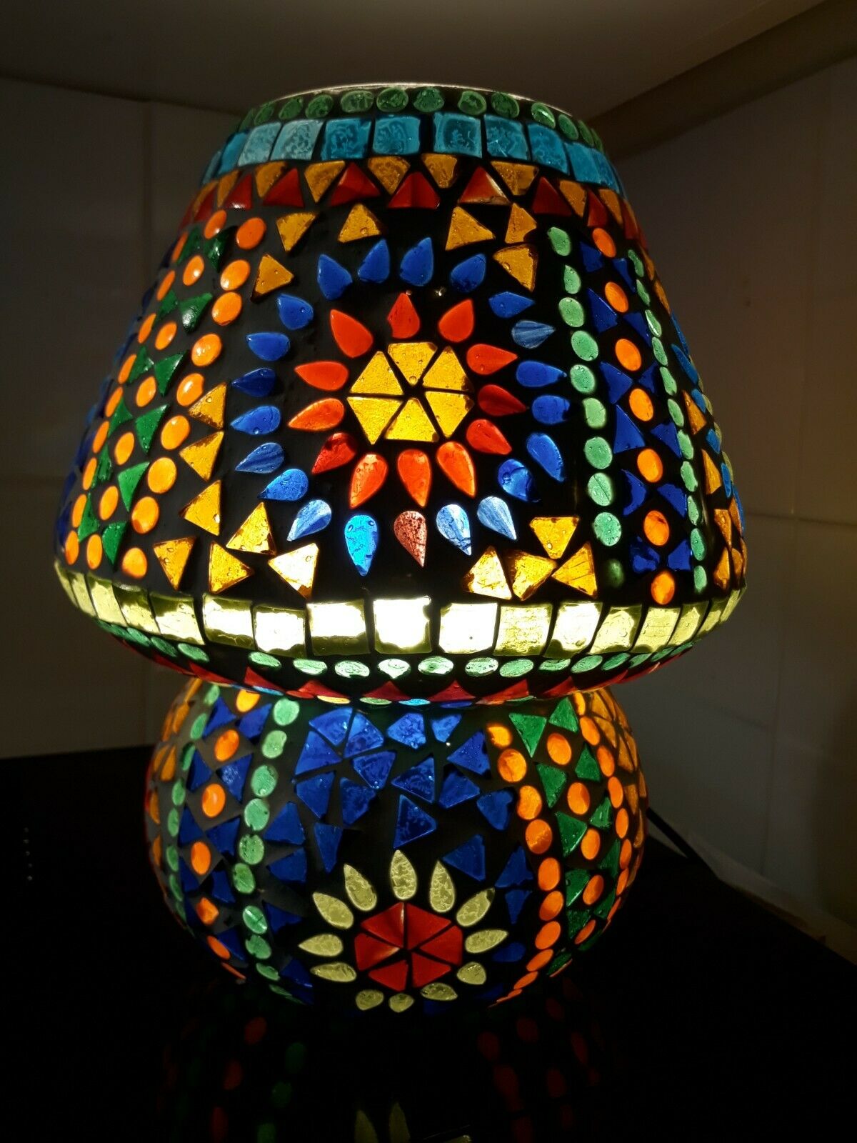 Mosaic lamp