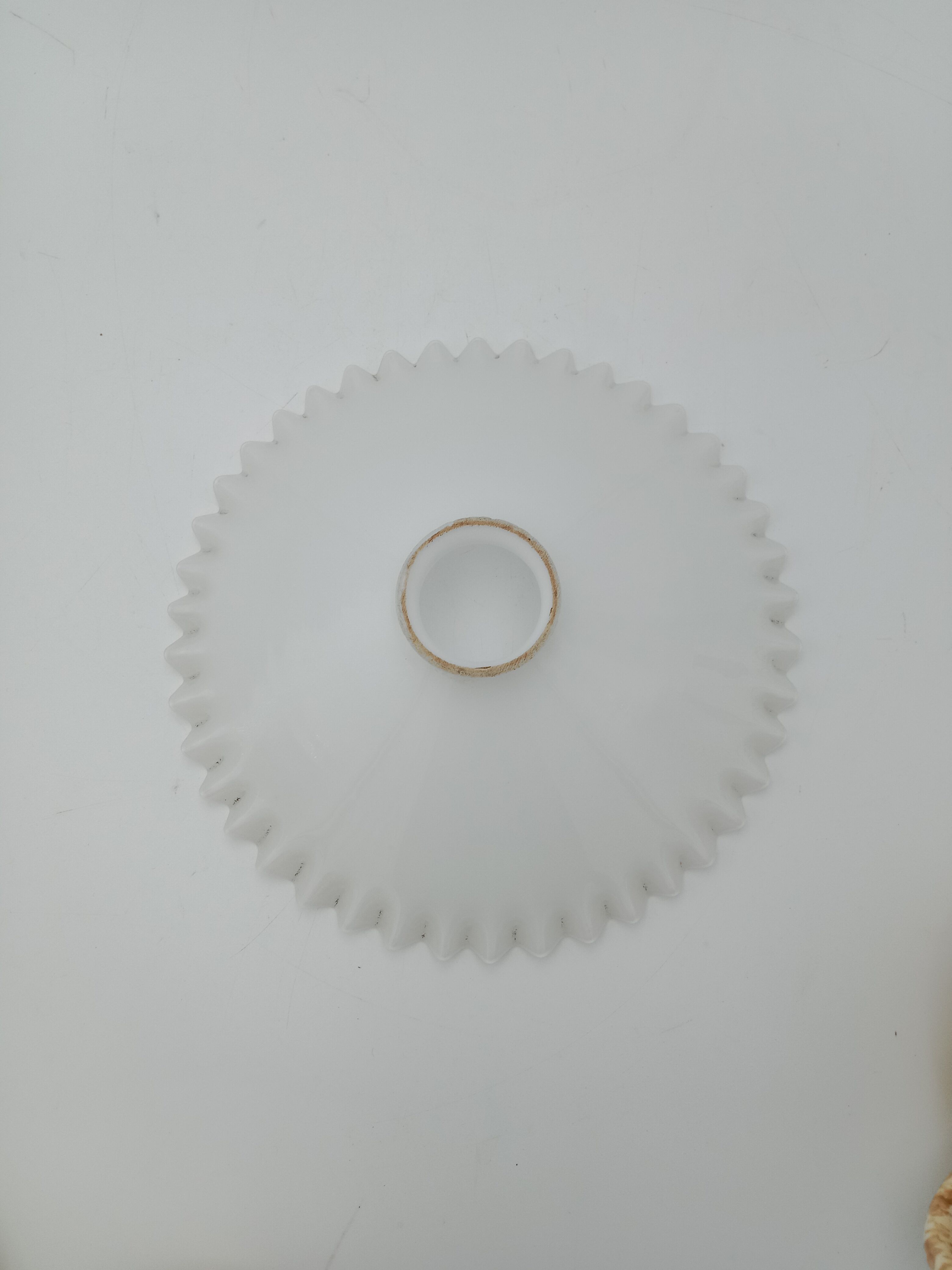 Lampshade suspension opaline lace