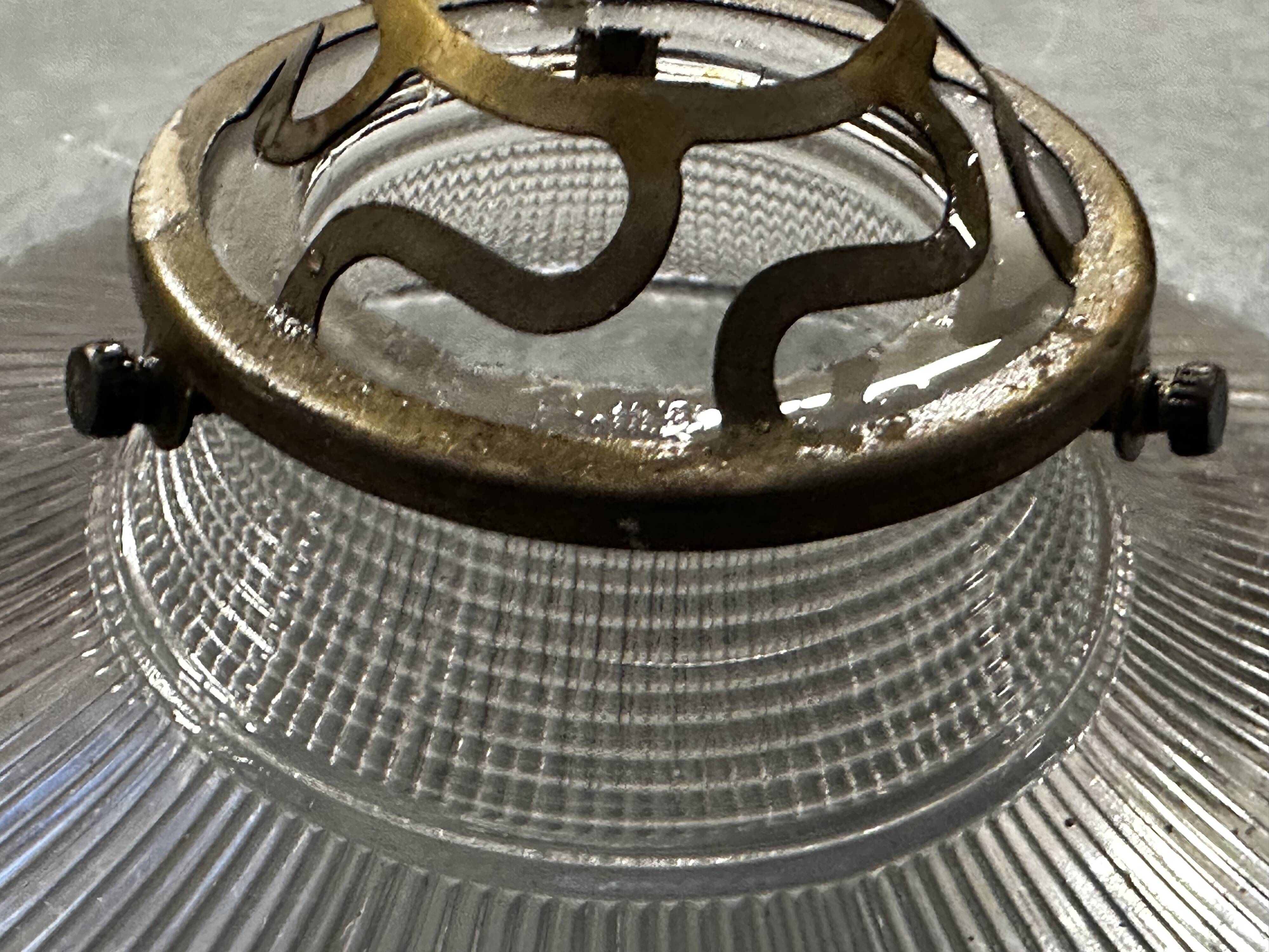 Suspension in holophane striated glass and brass support - art-deco period