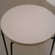 Tabouret tripode - Florence Knoll - Hairpin modèle 75 des années 50