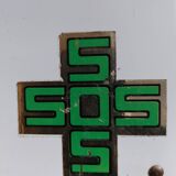 Old sheet metal medicine box