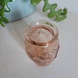 Small pink bulb vase