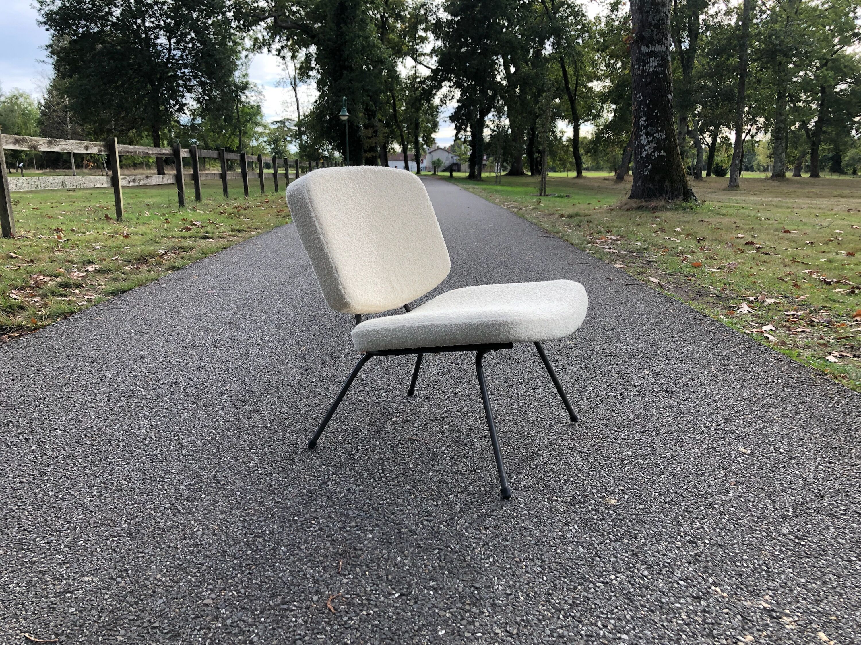 Armchair "CM190" by Pierre Paulin, Thonet