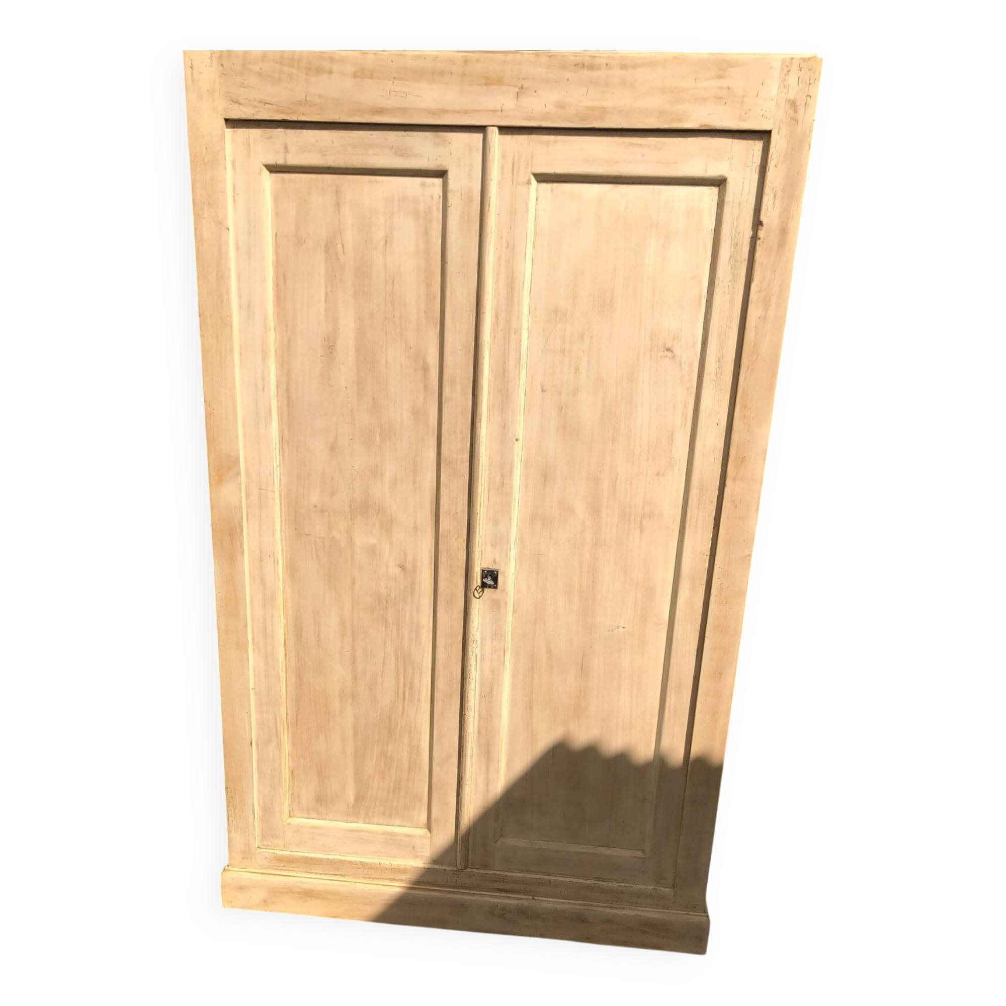 Wardrobe.