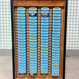 Meuble de métier, distributeur de bobines de fils Thiriez