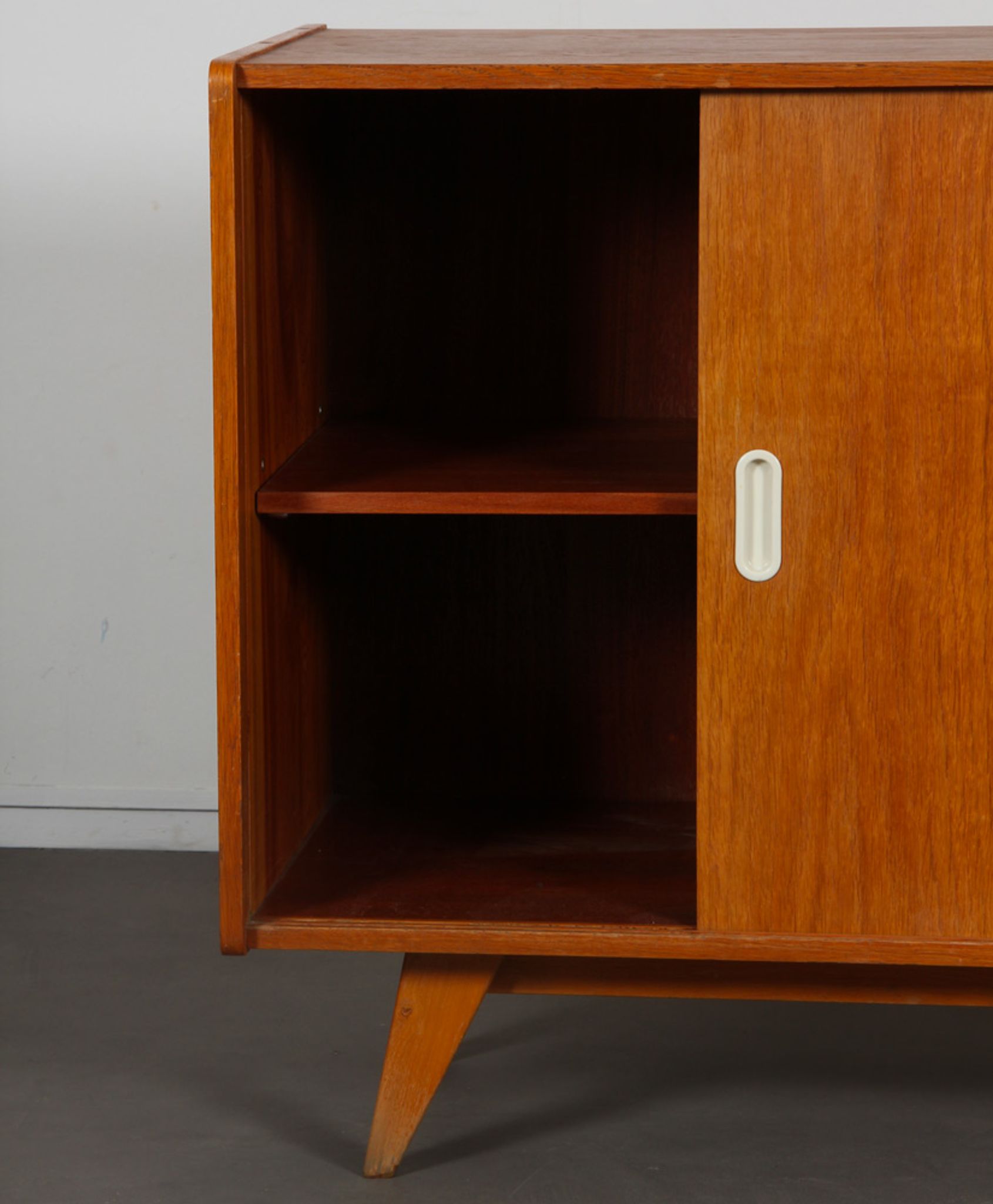 Chest of drawers, model U-452, by Jiroutek for Interier Praha, 1960