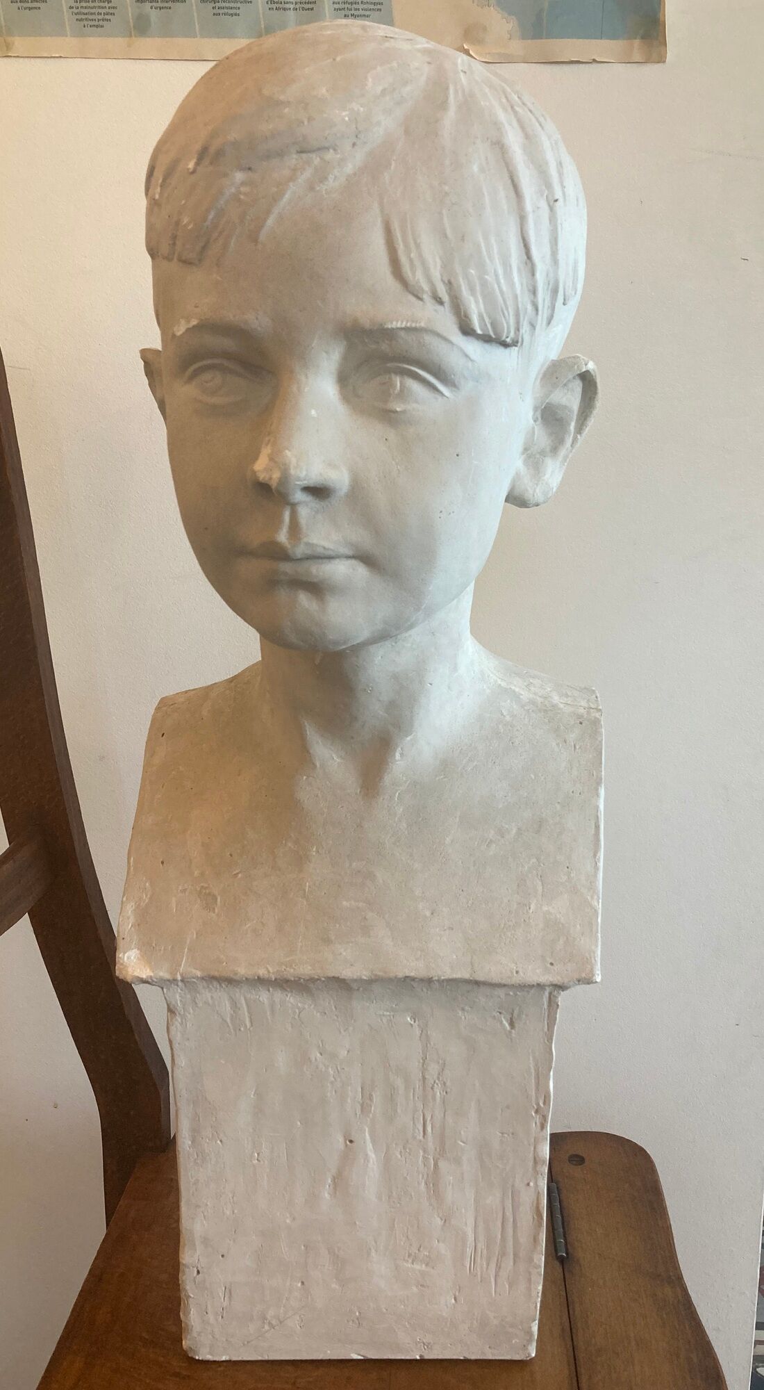 Bust portrait of a child in plaster signed René Pajot for his friend Louis Palacio