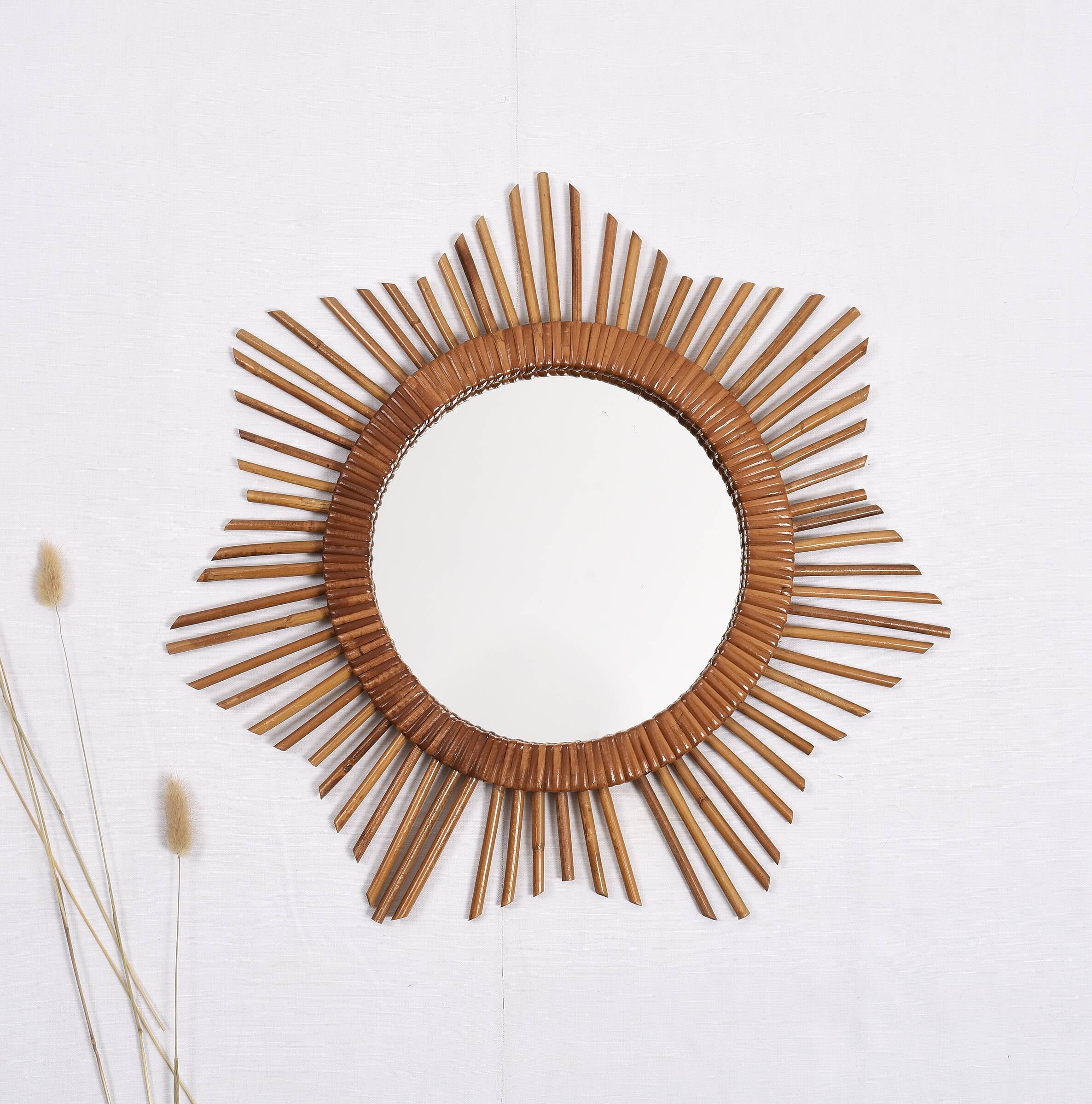 Old sun mirror 49 cm in rattan, star.