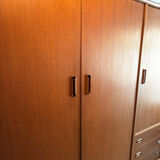 Armoire vintage scandinave en teck massif dressing 1960