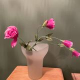 Adymetric vase in opaque glass