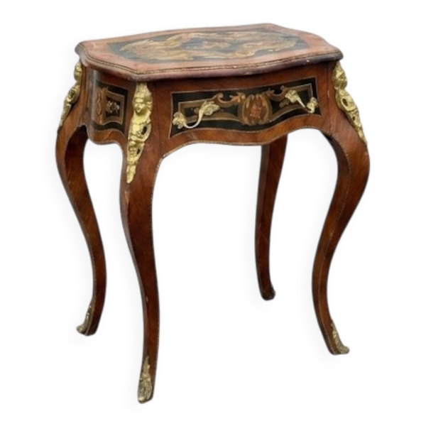 Table d'appoint style Louis XV marqueterie bronzes dorés