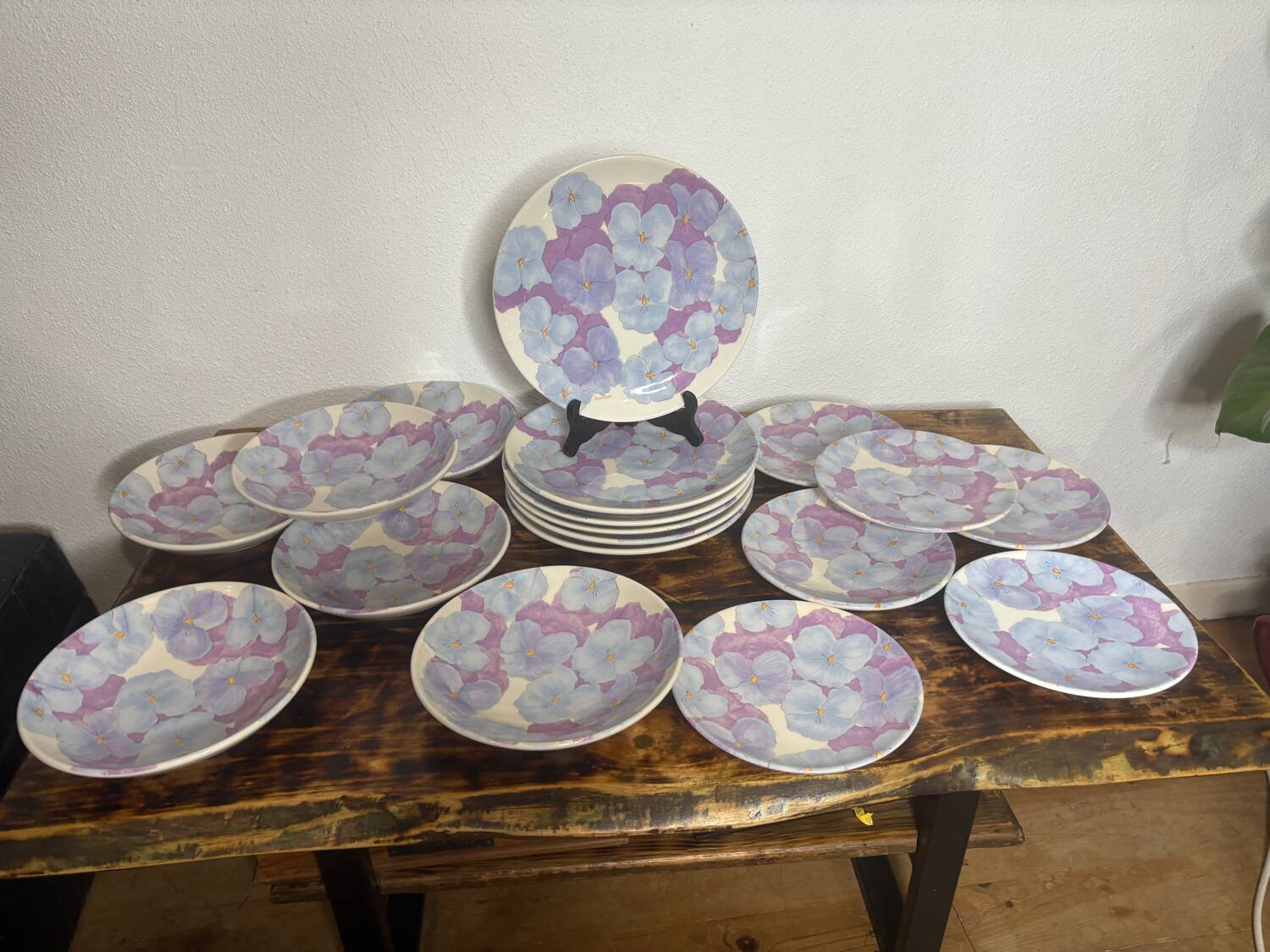 Ernestine Salerno service, Italy, 1960, 18 pieces