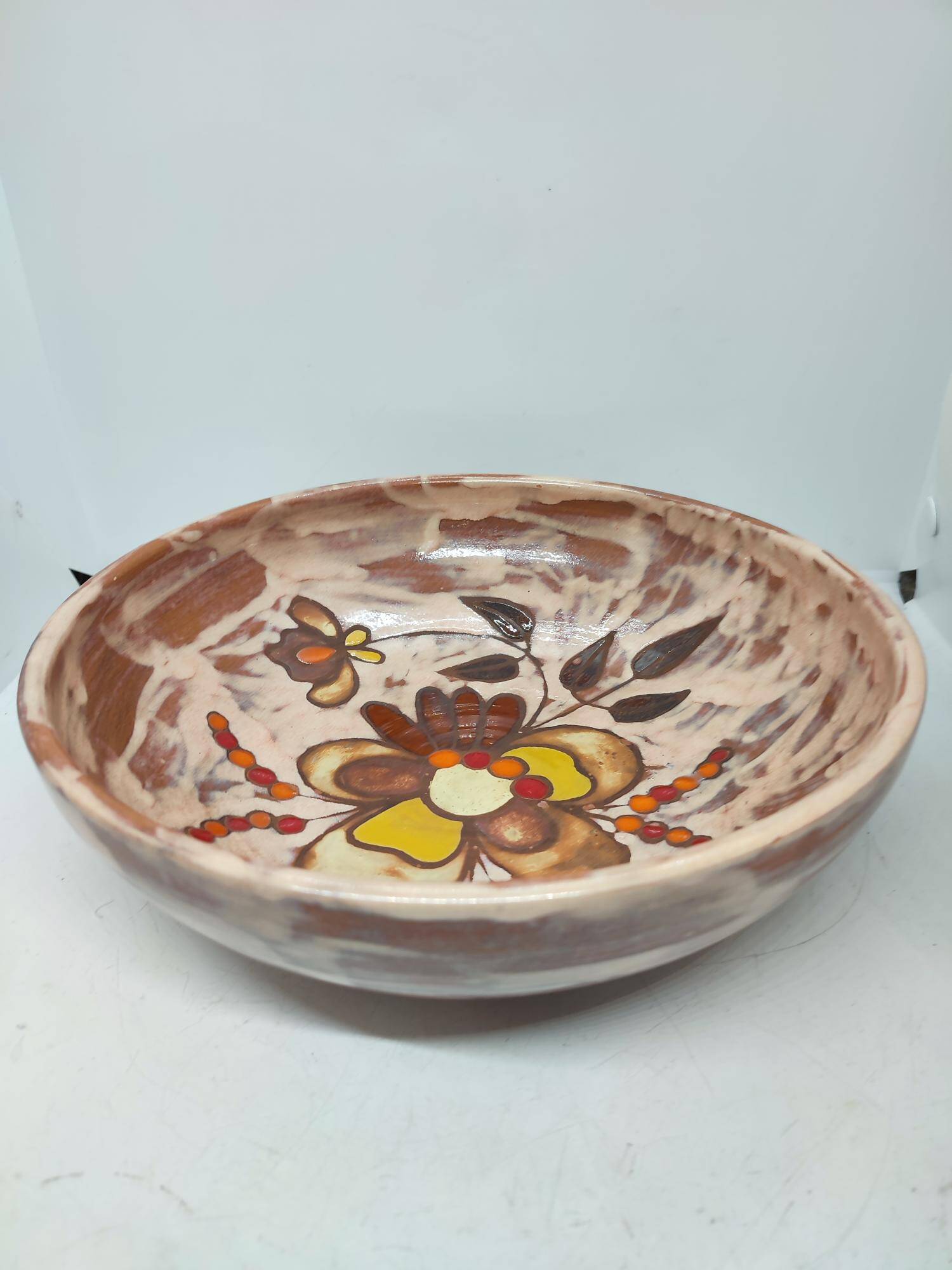 Large enameled floral decoration bowl dating from the 1970s signed martine azema in good condition