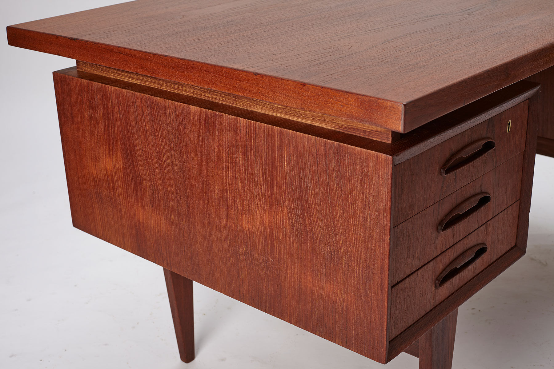 Bureau en teck du milieu du siècle, Danemark années 1960