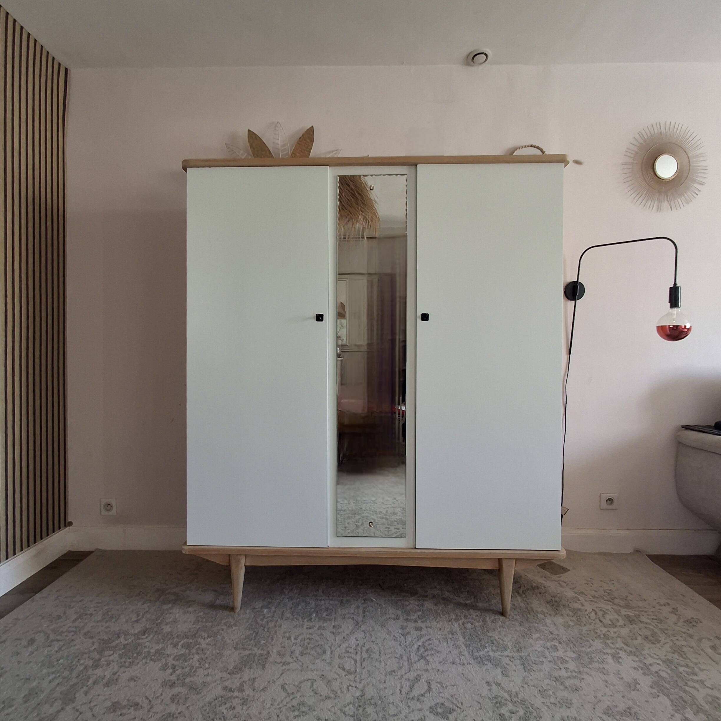 Armoire vintage années 60 relookée