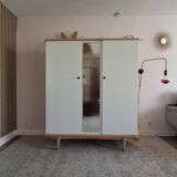 Armoire vintage années 60 relookée