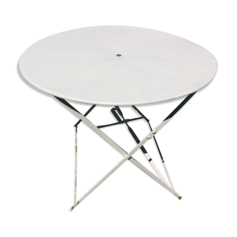 Folding twin-size 1950 vintage iron garden table