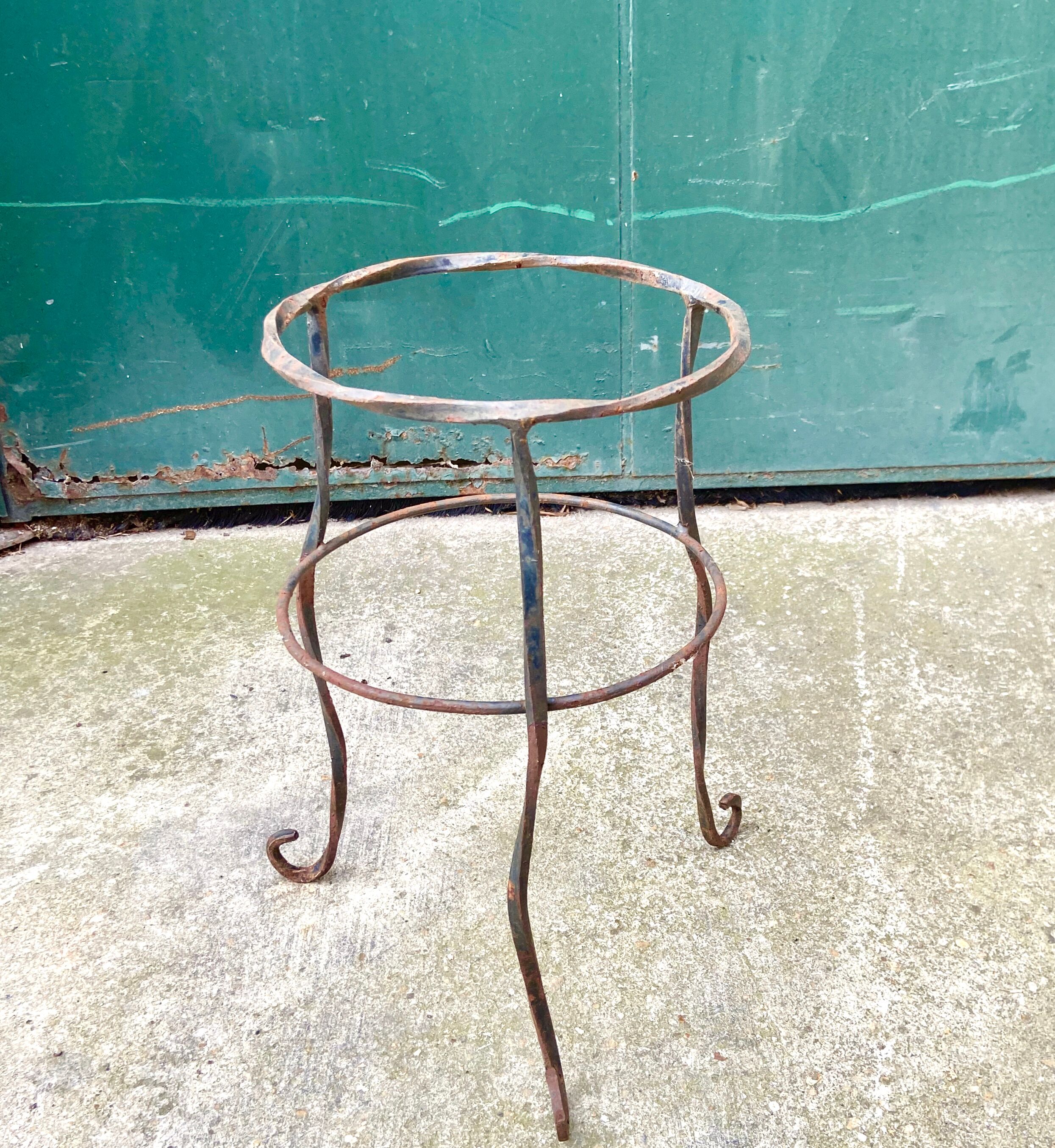 Porte pot vintage - support de plante en métal