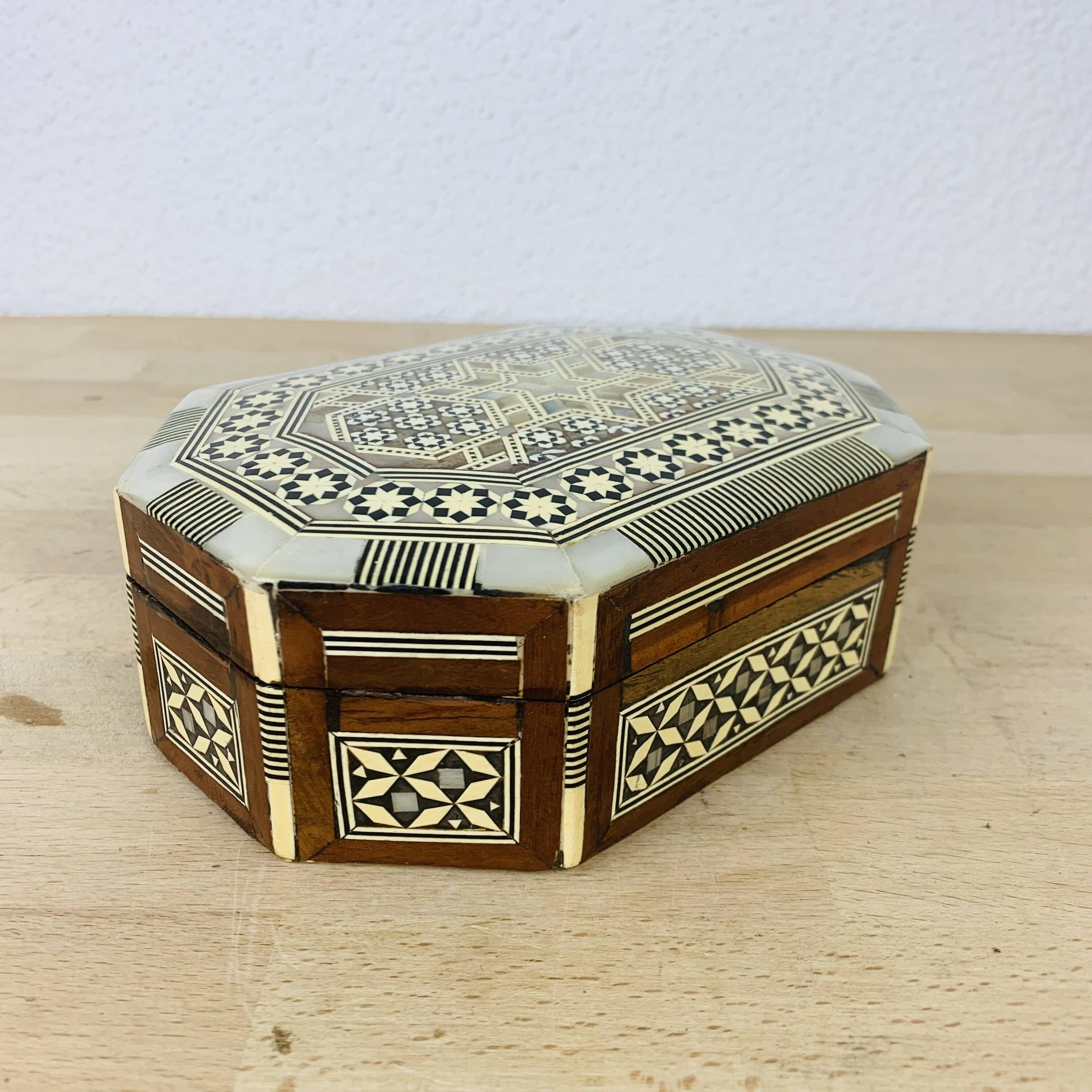 Vintage mother-of-pearl marquetry jewelry box
