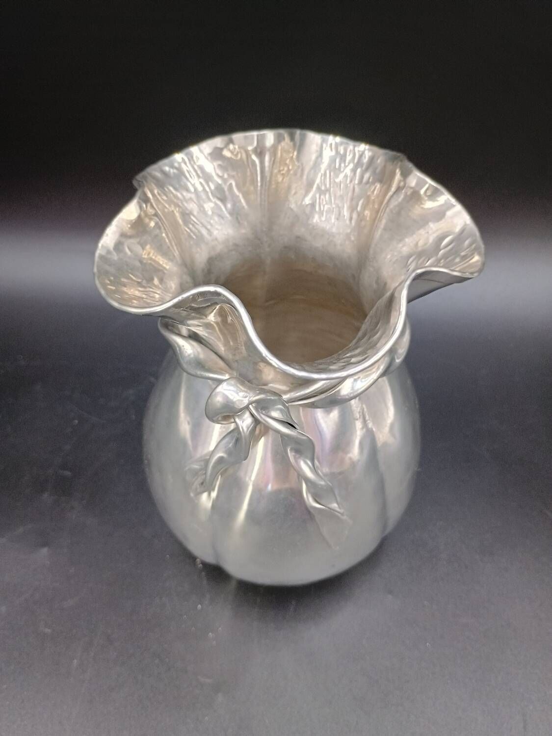 Jean Goardere Silver-plated 95% pewter vase, Art Deco period, circa 1940