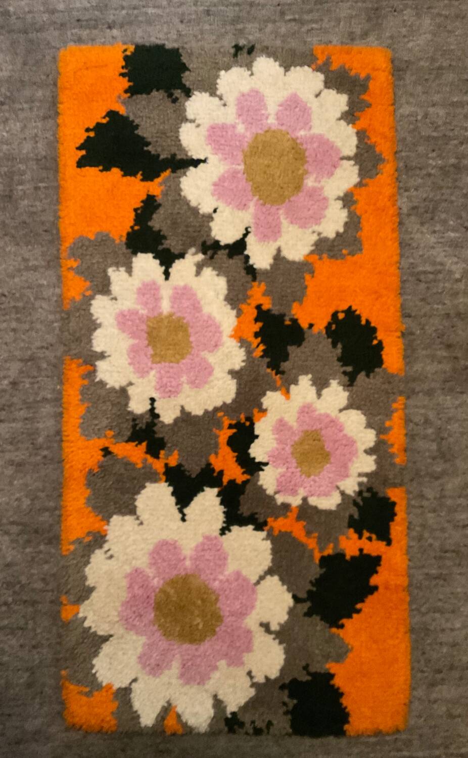 Vintage wool rug from the 70s