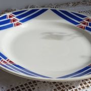Badonviller round serving dish geometric design blue and red, Stella model