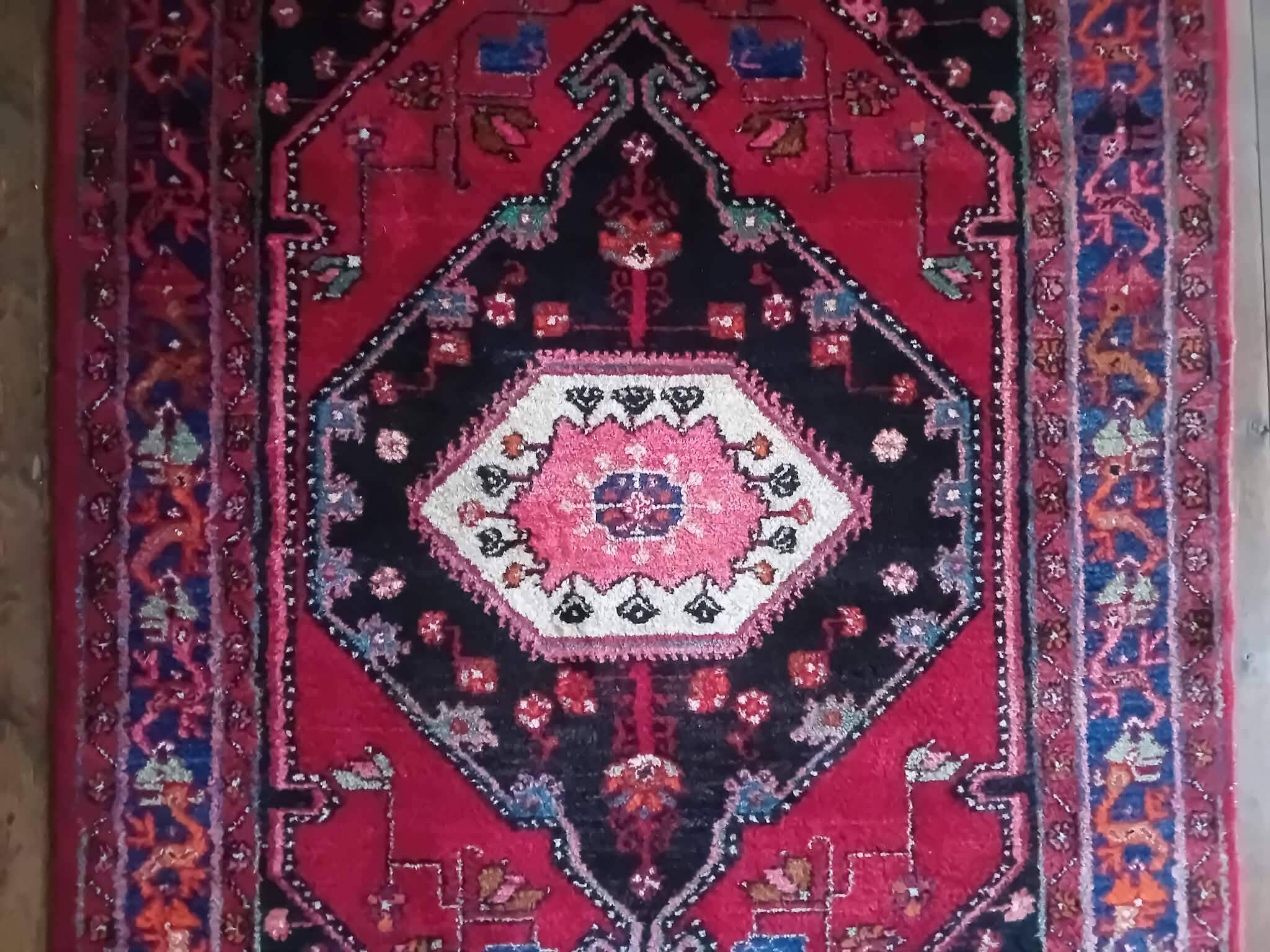 Handmade Persian Hamdan rug 235x140cm