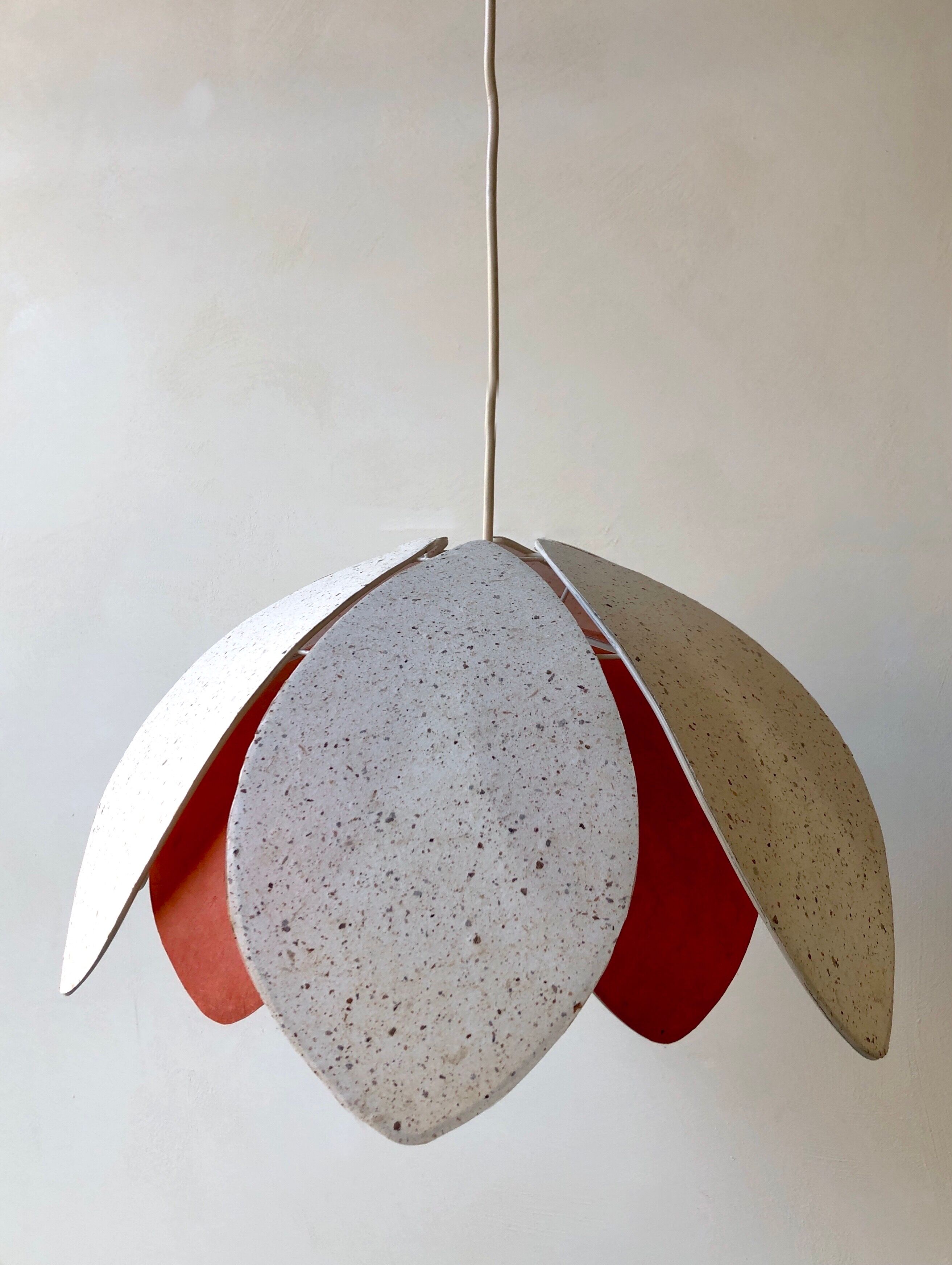 Suspension lamp flower