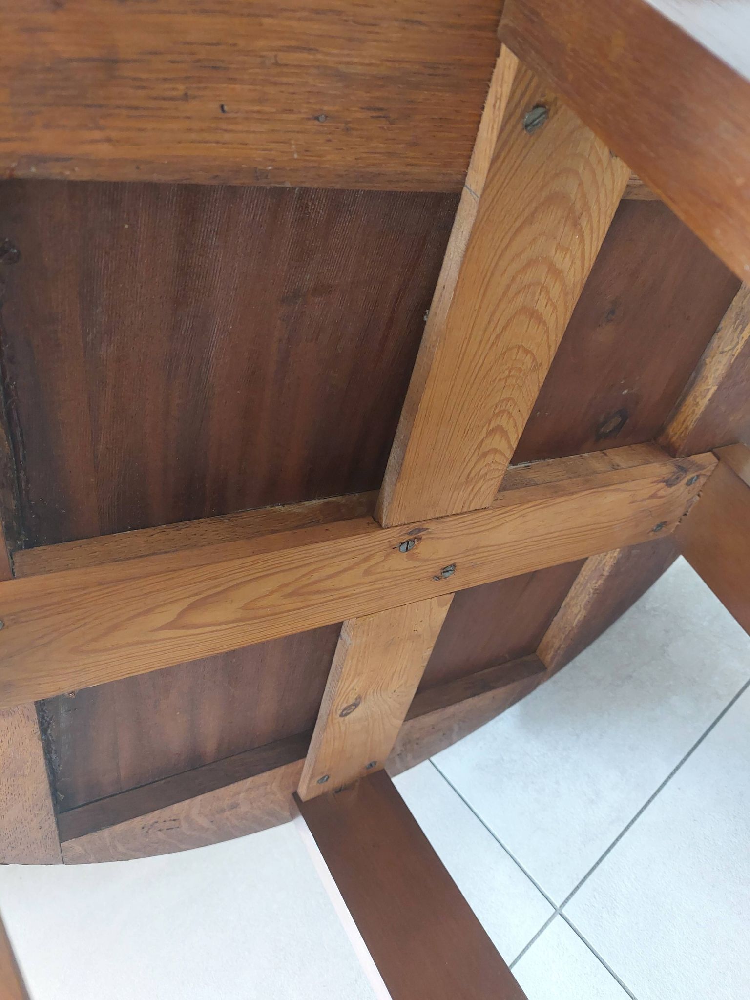 round Art Deco side table