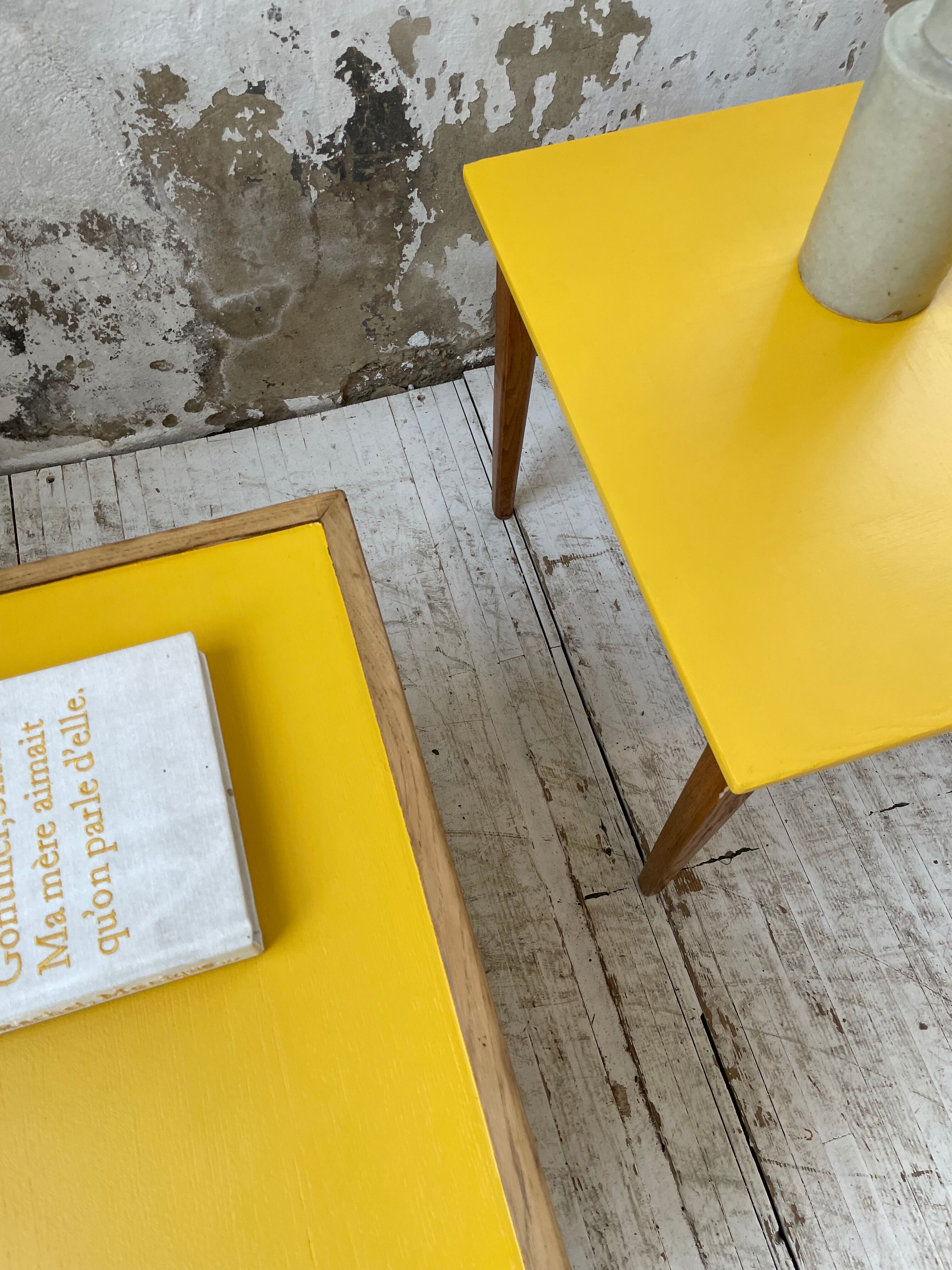 Duo de tables basses bois jaune