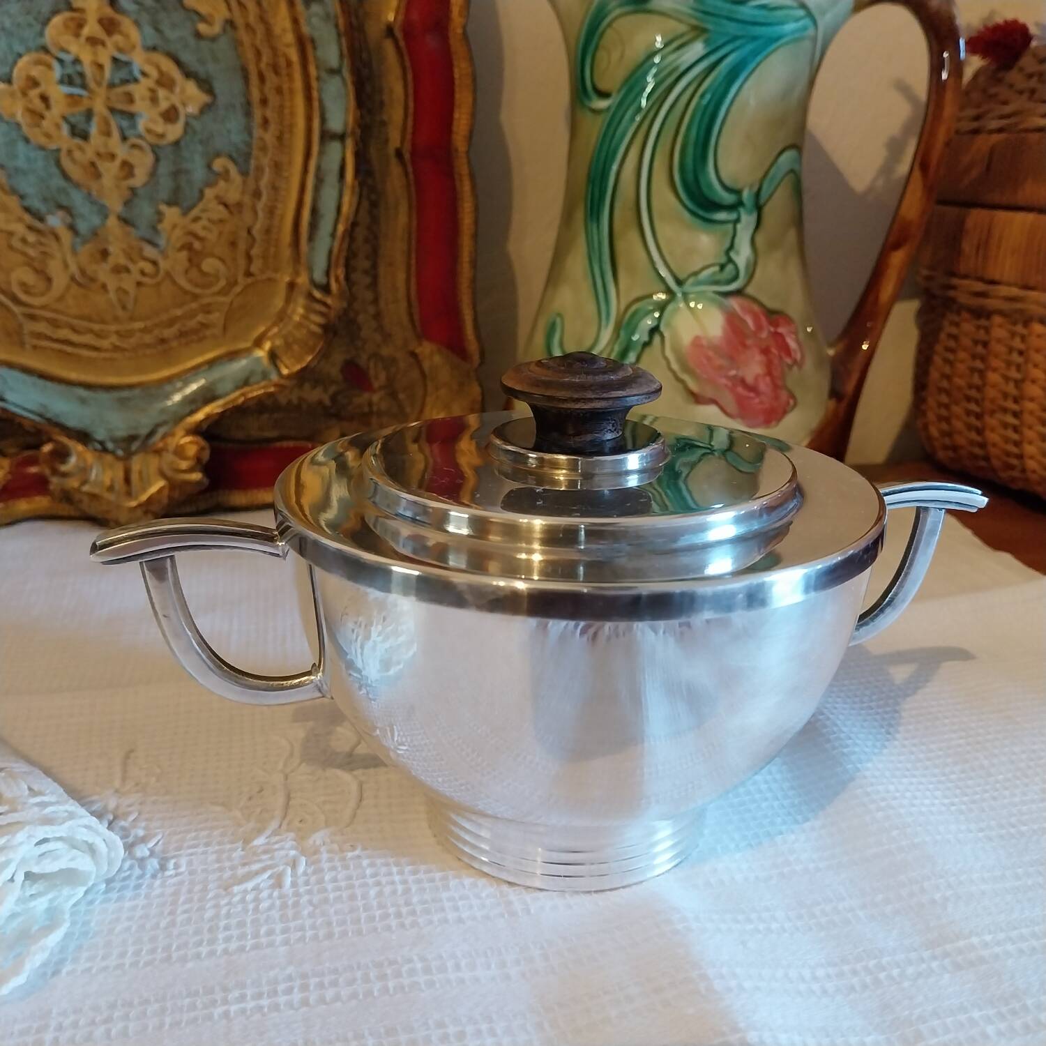 Art Deco silver-plated sugar bowl
