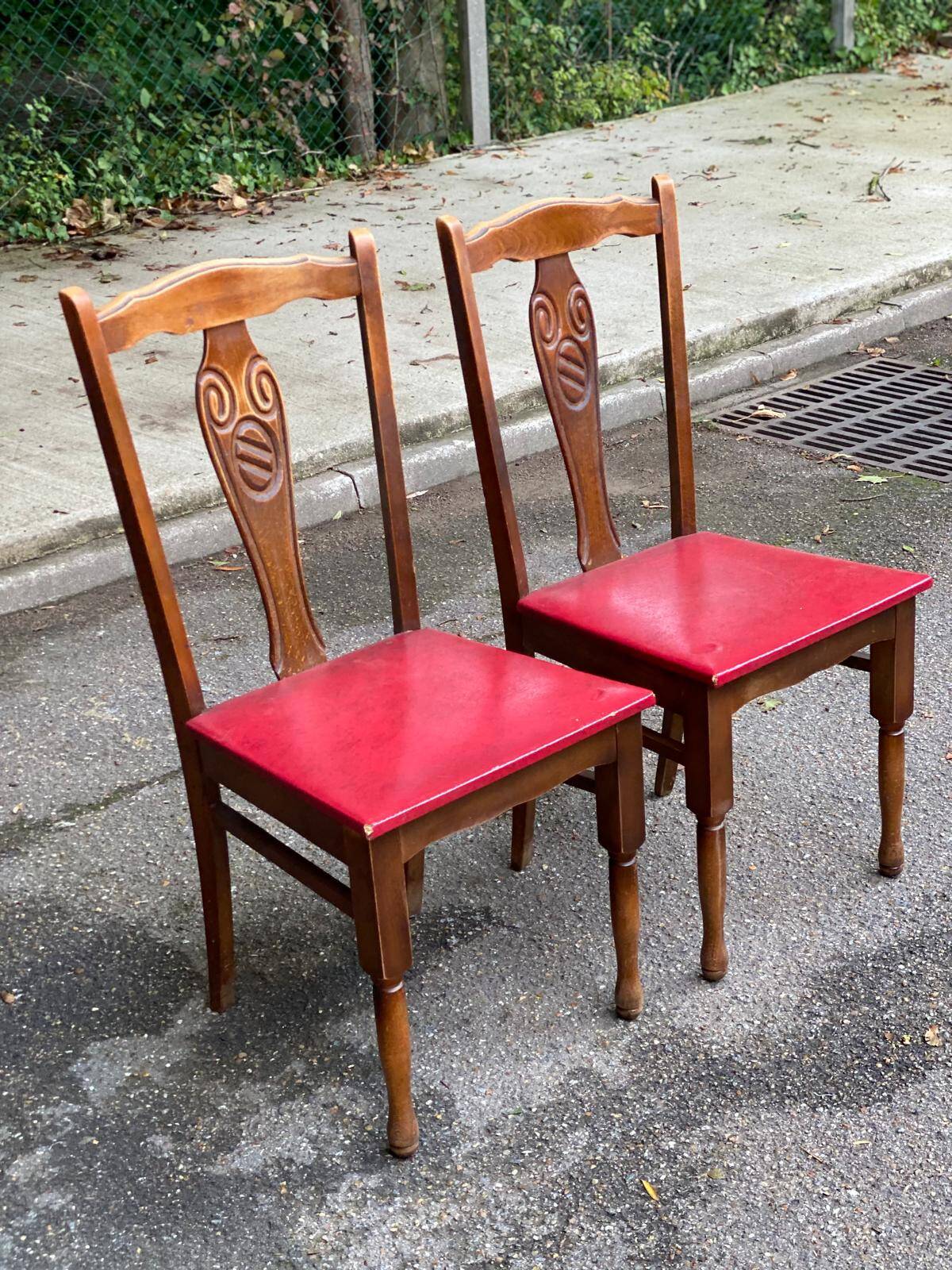 6 Art Deco dining chairs in solid wood and burgundy leather, 1950s