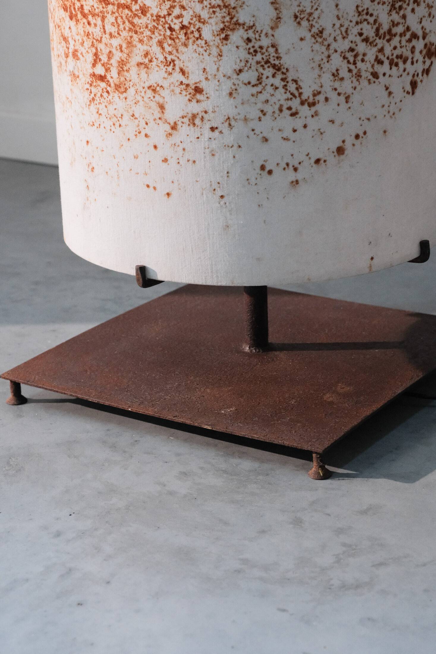 Floor lamp with rusty tones (XL)